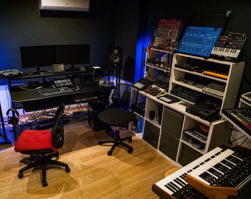 Studio Synth
